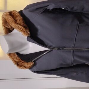 Marmot womens grey squall jacket with brown faux fur hood. Mint condition. Large